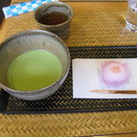 抹茶セット５００円        （by 喜一郎）