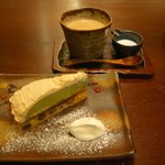 抹茶と黒糖のタルト＆ホットコーヒー        （by りさっち）