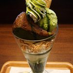 抹茶ガトーショコラパフェ        （by ほくねこ）