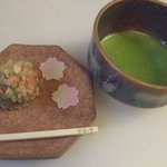 作った和菓子とお抹茶        （by なおちぇん）