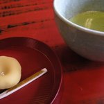 「上生菓子とお抹茶のセット」        （by natchan72）