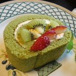 抹茶ロールケーキ        （by あゆまく）