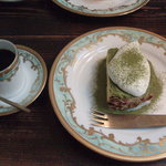 抹茶ロールケーキ        （by もんきchi）