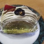 抹茶ロール （￥480）        （by みきぱぱ2）